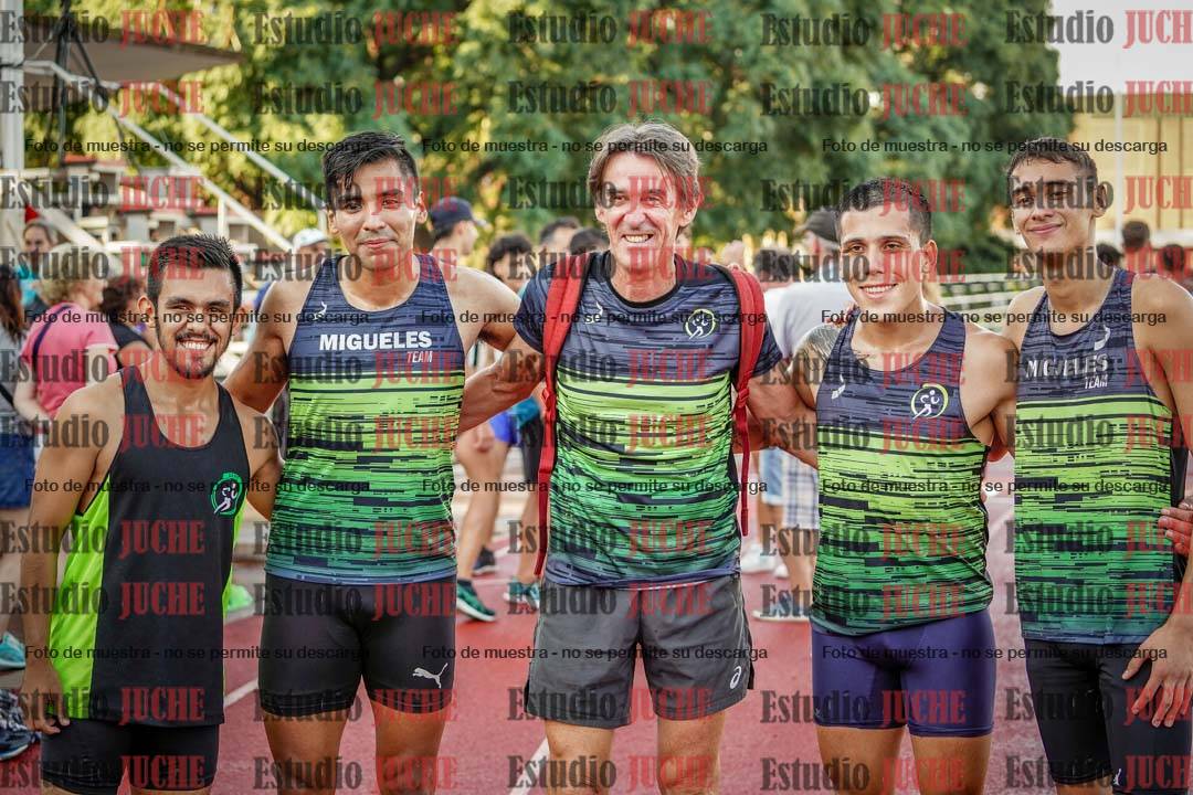 Fotos de algunos podios y extras del torneo