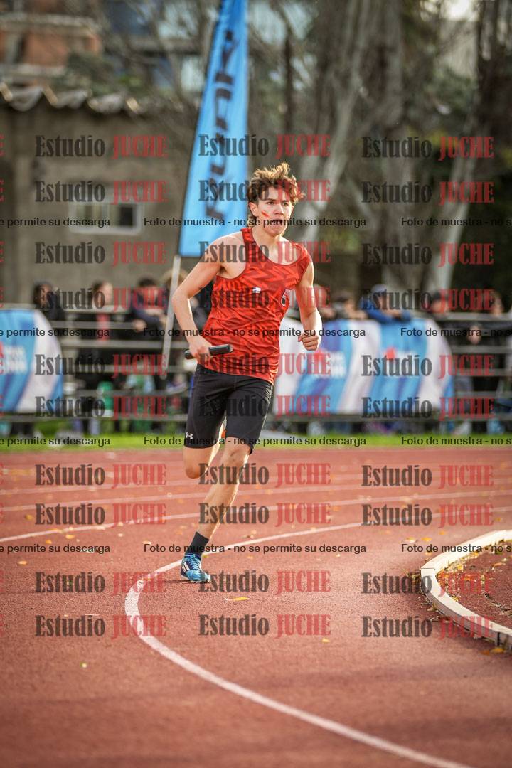 Fotos de las Postas 8x300 m mixta