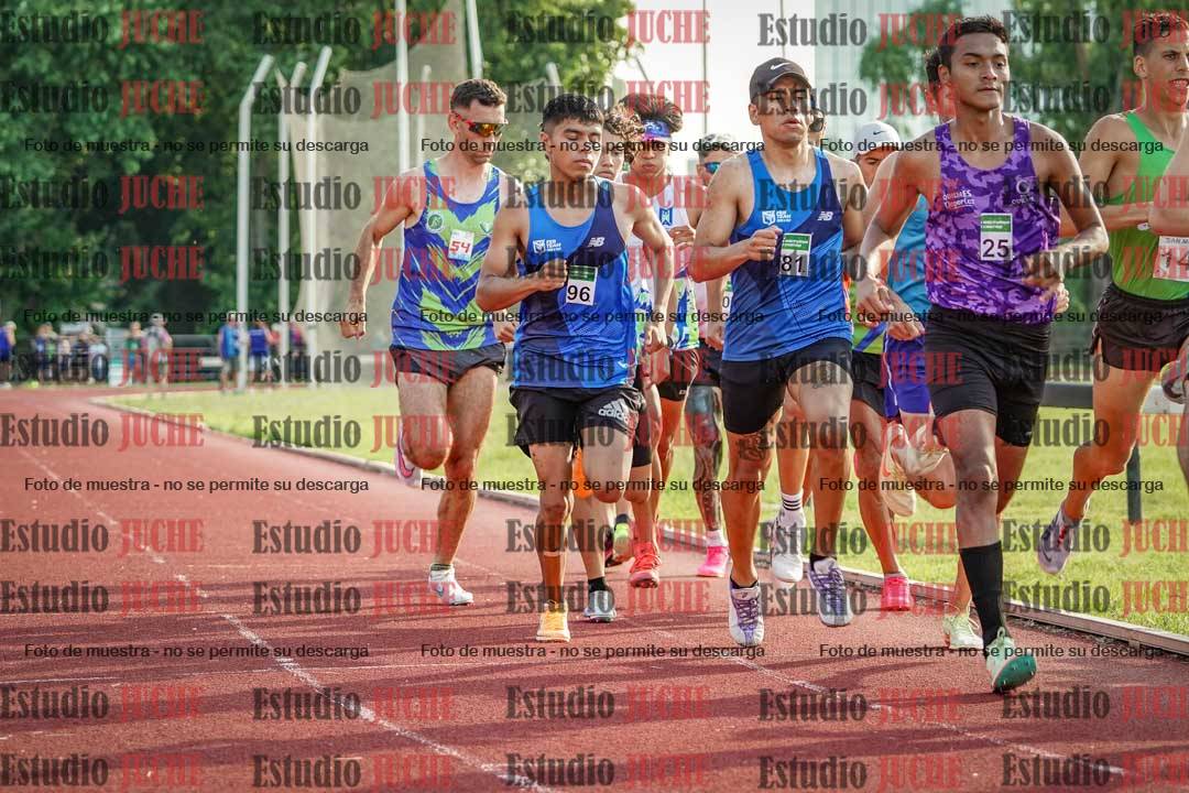 Fotos de los 1500 m llanos de varones