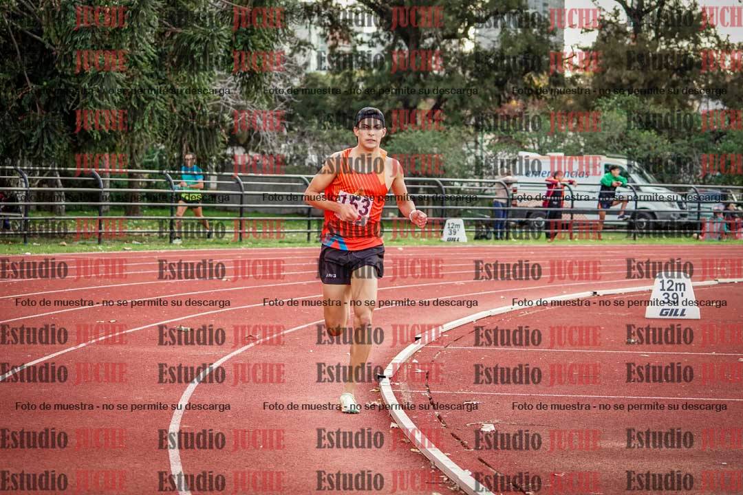 Fotos de los 3000 m llanos de varones