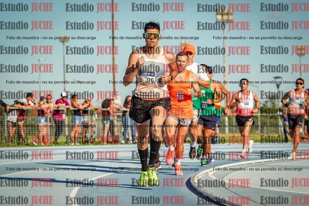 Fotos de los 3000 m llanos de varones