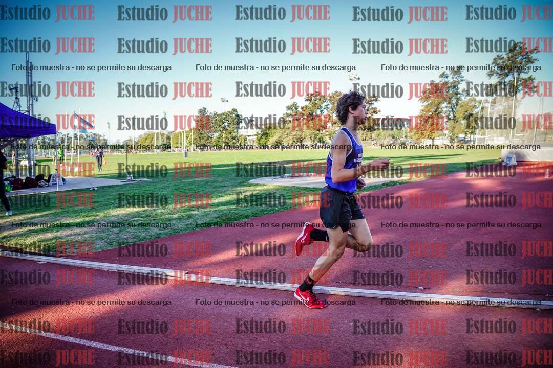 Fotos de los 3000 m llanos de varones
