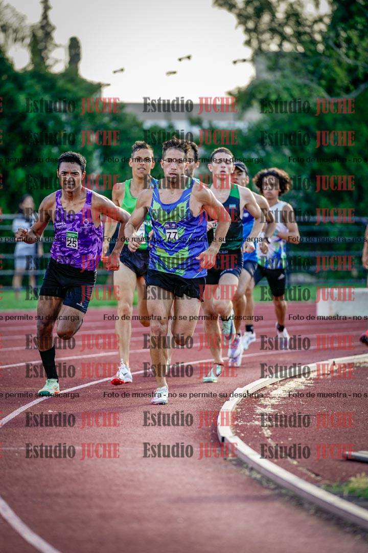 Fotos de los 1500 m llanos de varones