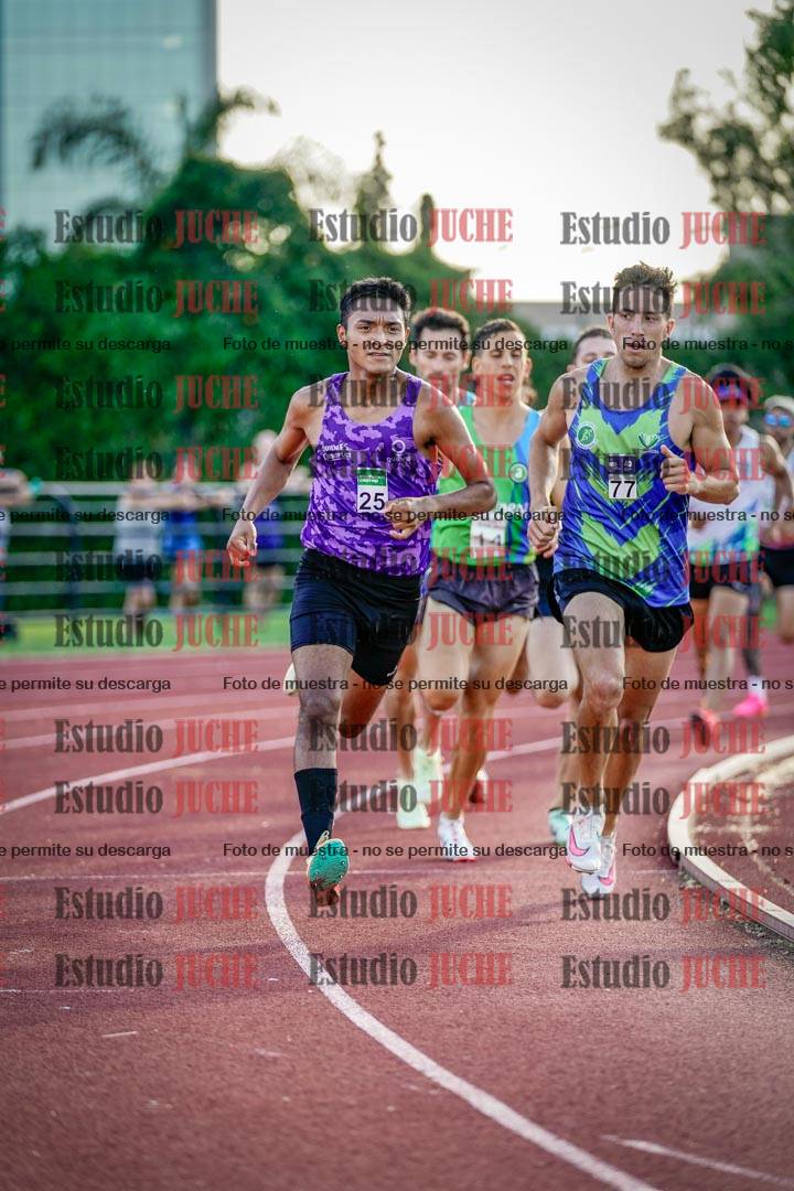 Fotos de los 1500 m llanos de varones