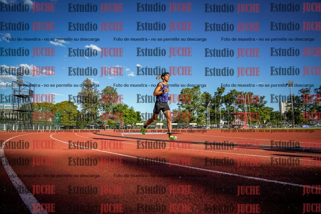 Fotos de los 3000 m llanos de varones