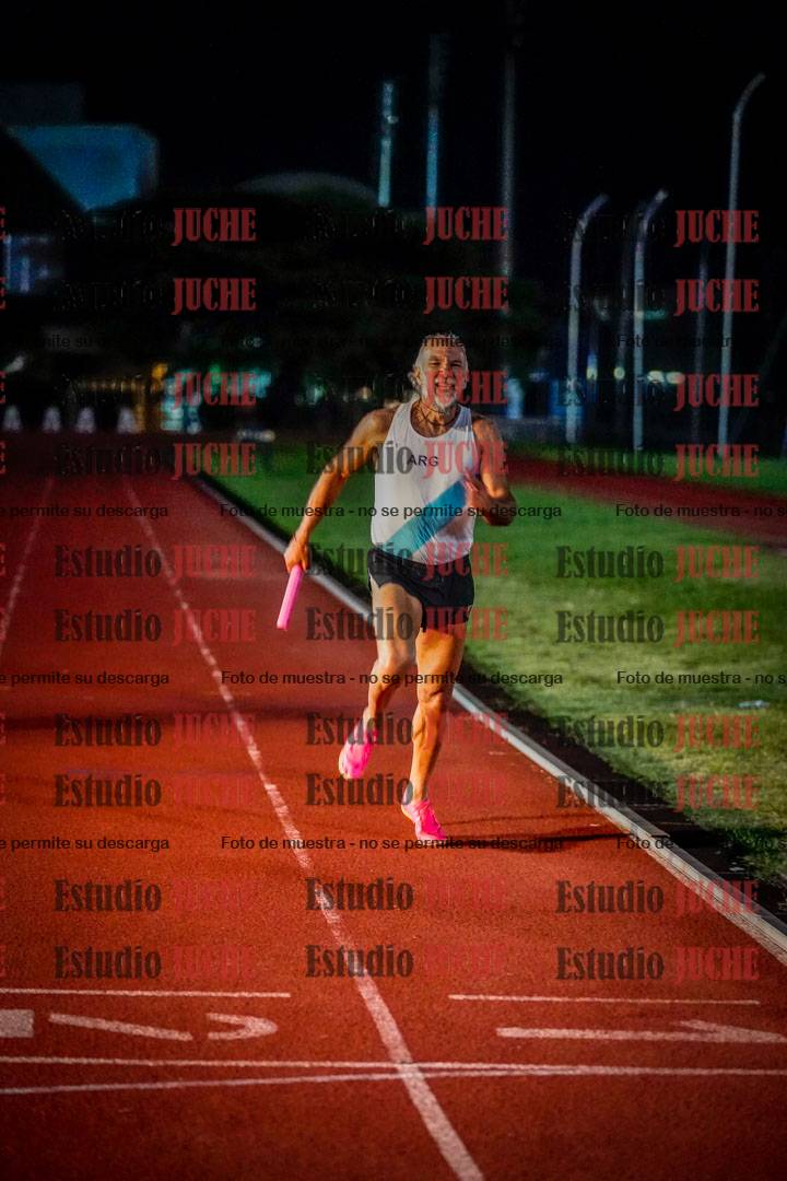 Fotos de las postas 4x400 m mixtas