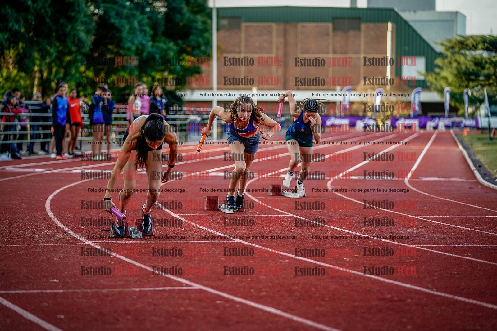 Fotos de las postas 4x400 m de mujeres