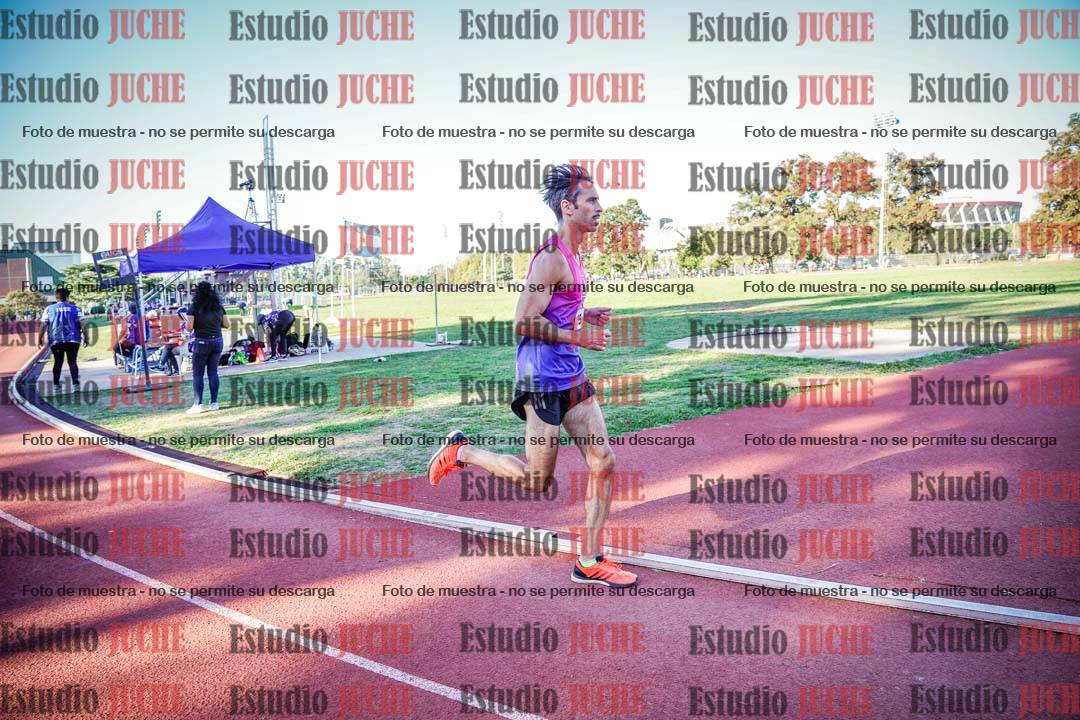 Fotos de los 3000 m llanos de varones