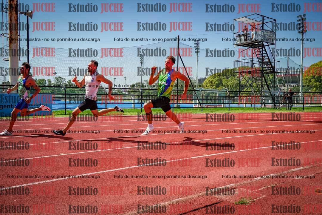 Fotos de los 200 m llanos de varones