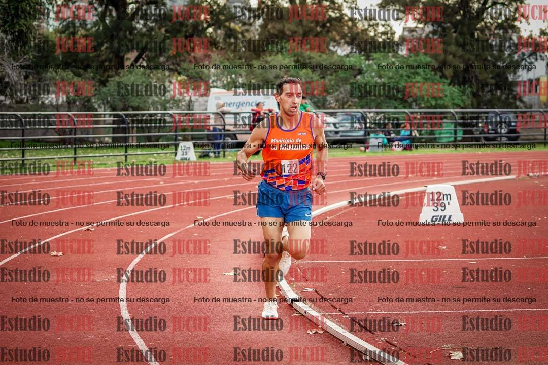 Fotos de los 3000 m llanos de varones