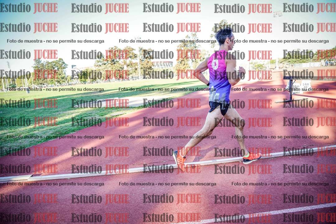 Fotos de los 3000 m llanos de varones