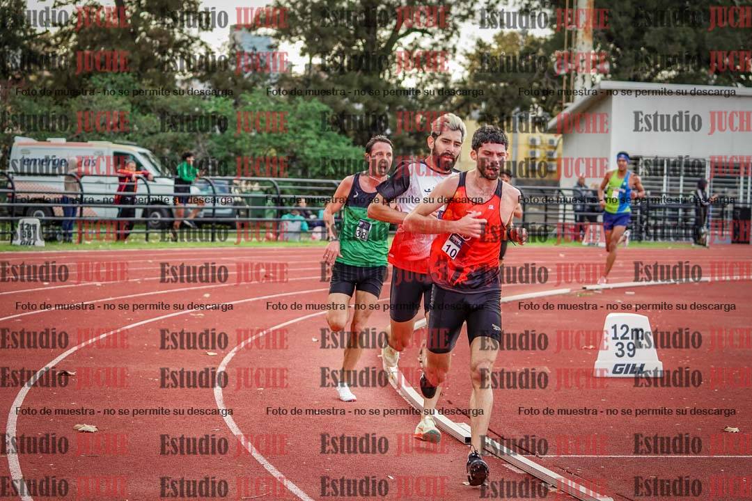 Fotos de los 3000 m llanos de varones