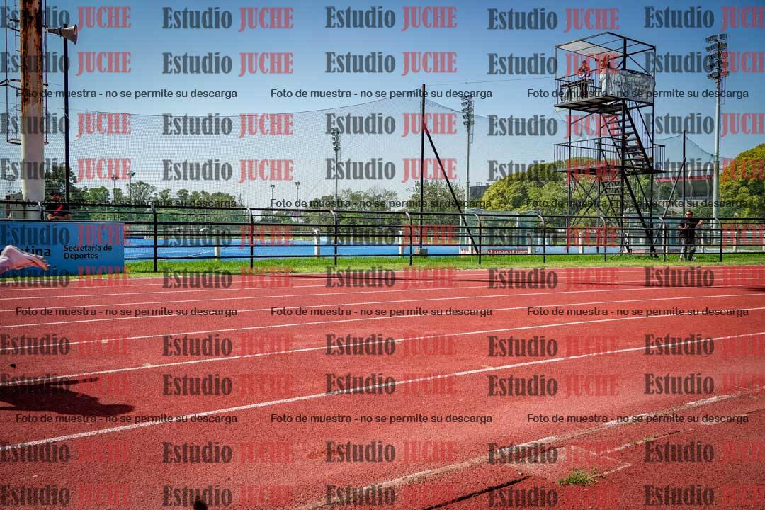 Fotos de los 200 m llanos de varones