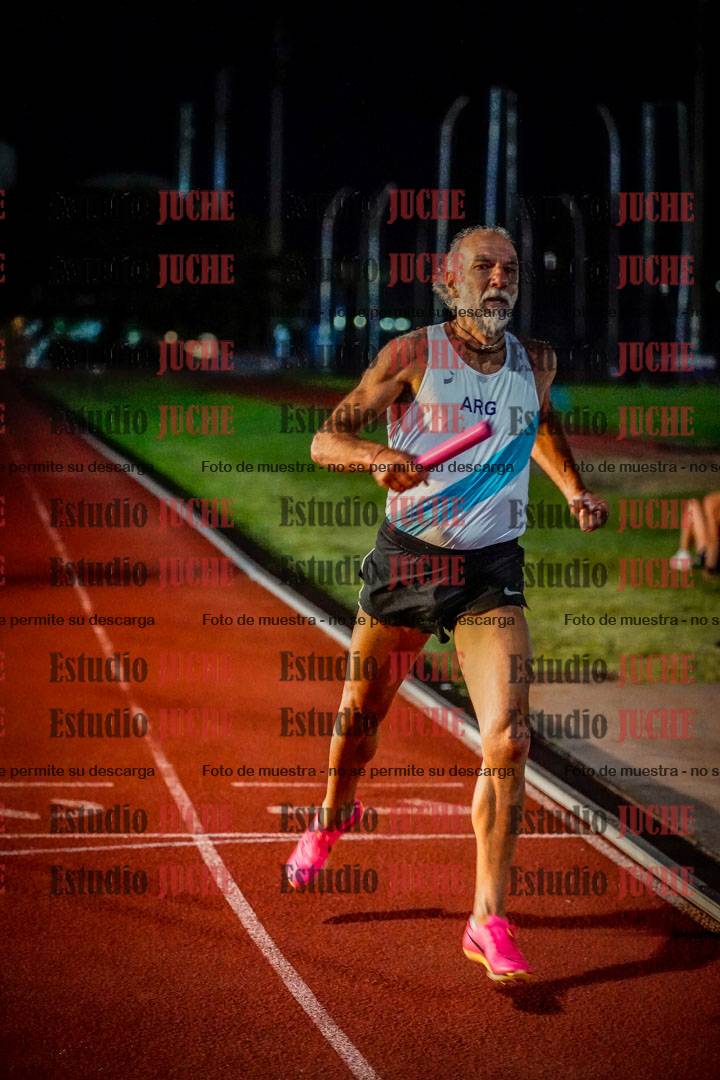 Fotos de las postas 4x400 m mixtas