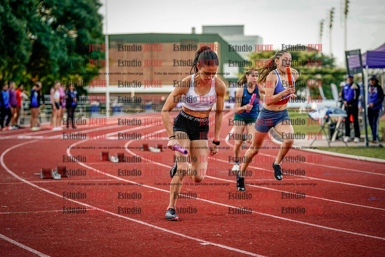 Fotos de las postas 4x400 m de mujeres