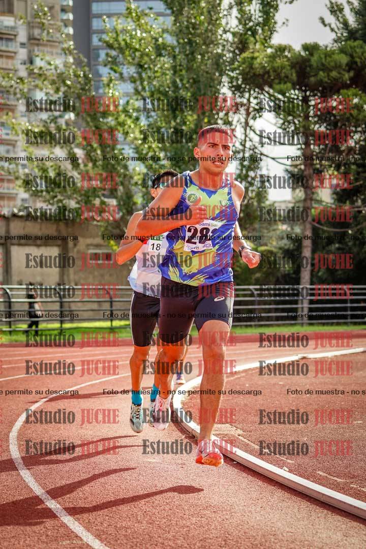 Fotos de los 3000 m llanos de varones