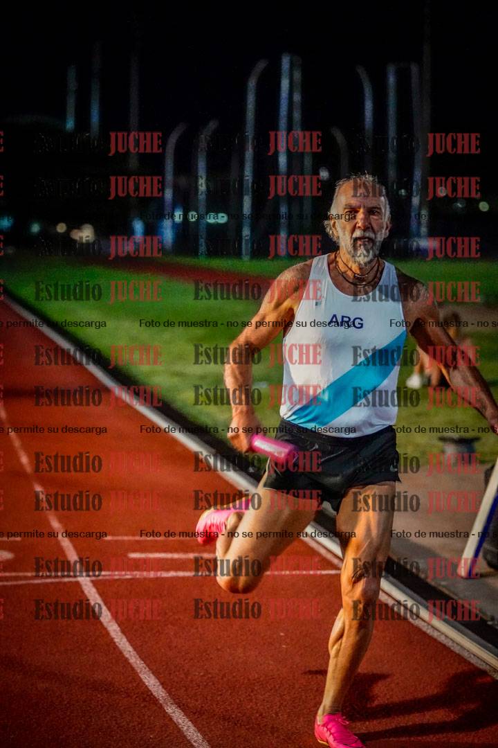 Fotos de las postas 4x400 m mixtas