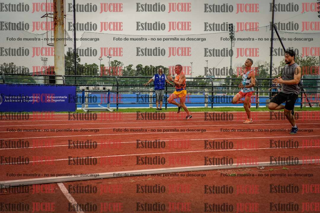 Fotos de los 200 m de varones