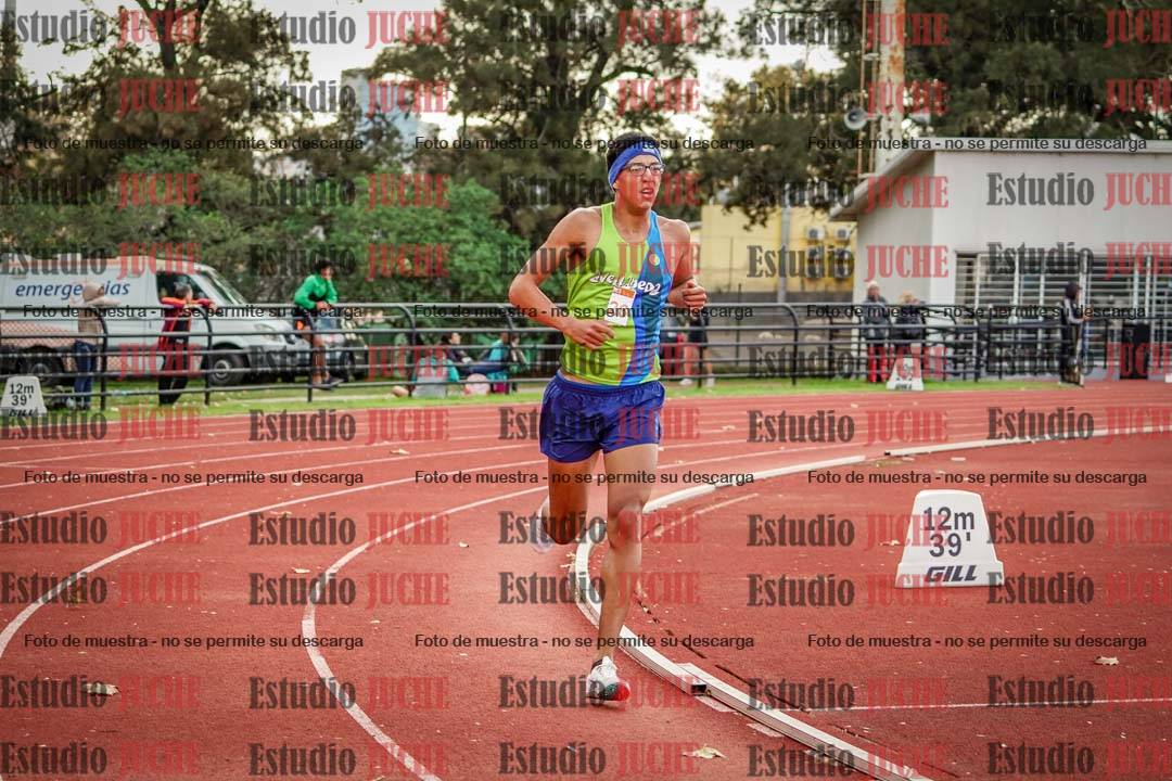 Fotos de los 3000 m llanos de varones