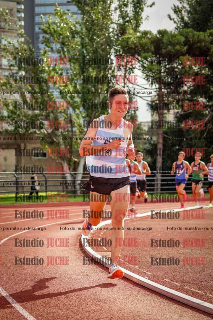 Fotos de los 3000 m llanos de varones