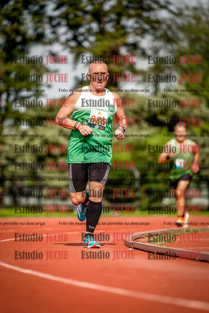 Fotos de los 3000 m llanos de varones