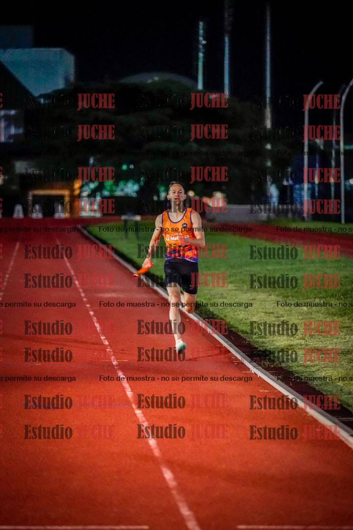 Fotos de las postas 4x400 m mixtas