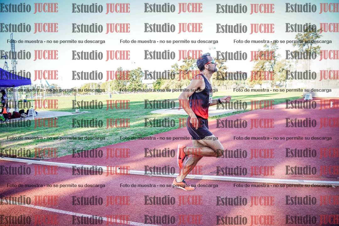 Fotos de los 3000 m llanos de varones