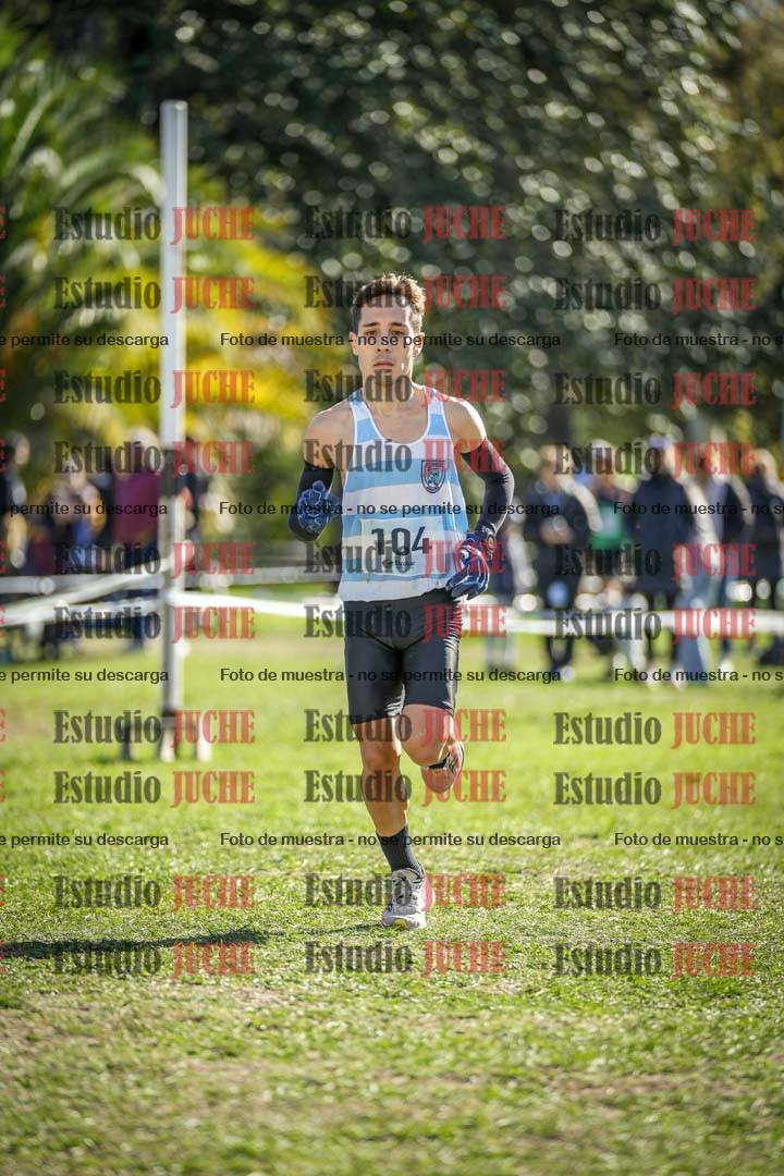 Fotos de la llegada del cross de 8000 m