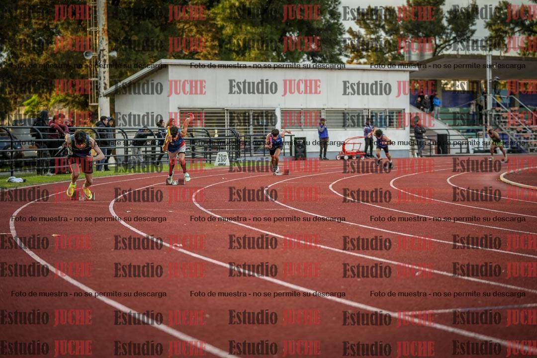 Fotos de las Postas 4x100 m de varones