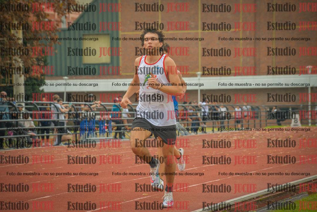 Fotos de los 1500 m llanos de varones - decatlón 10