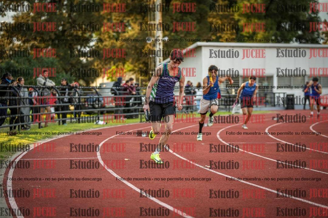 Fotos de las Postas 4x100 m de varones