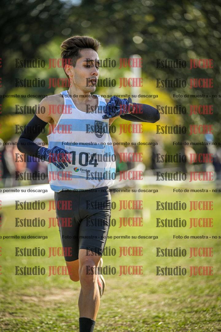 Fotos de la llegada del cross de 8000 m