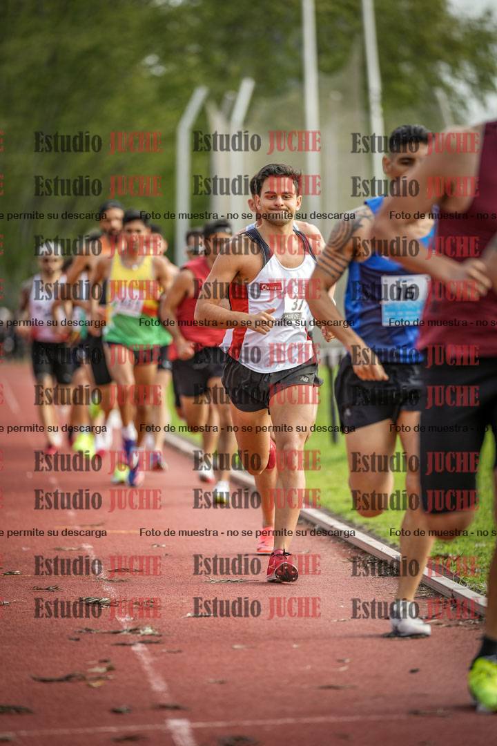 Fotos de los 3000 m de varones