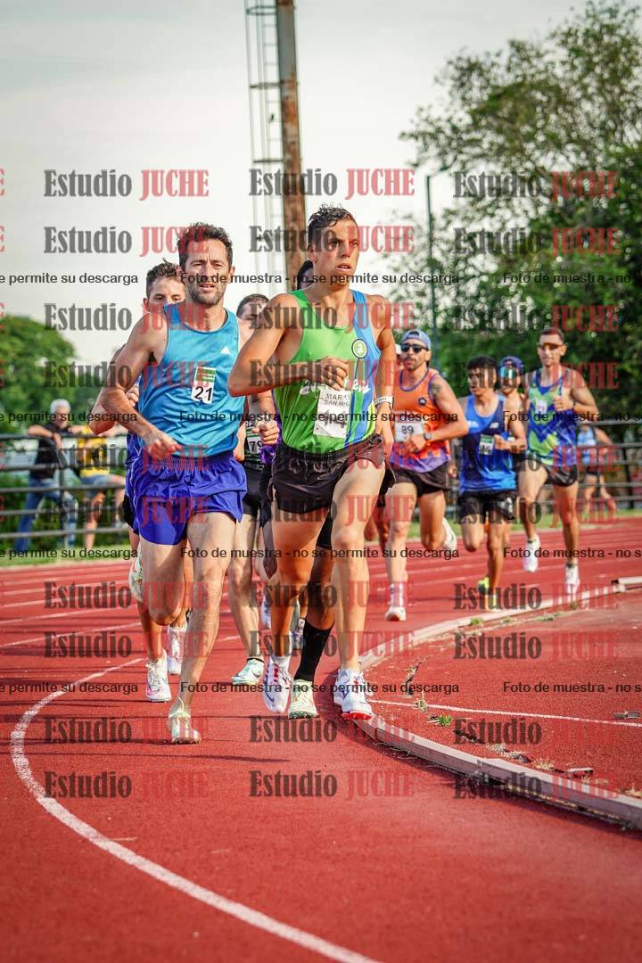 Fotos de los 1500 m llanos de varones