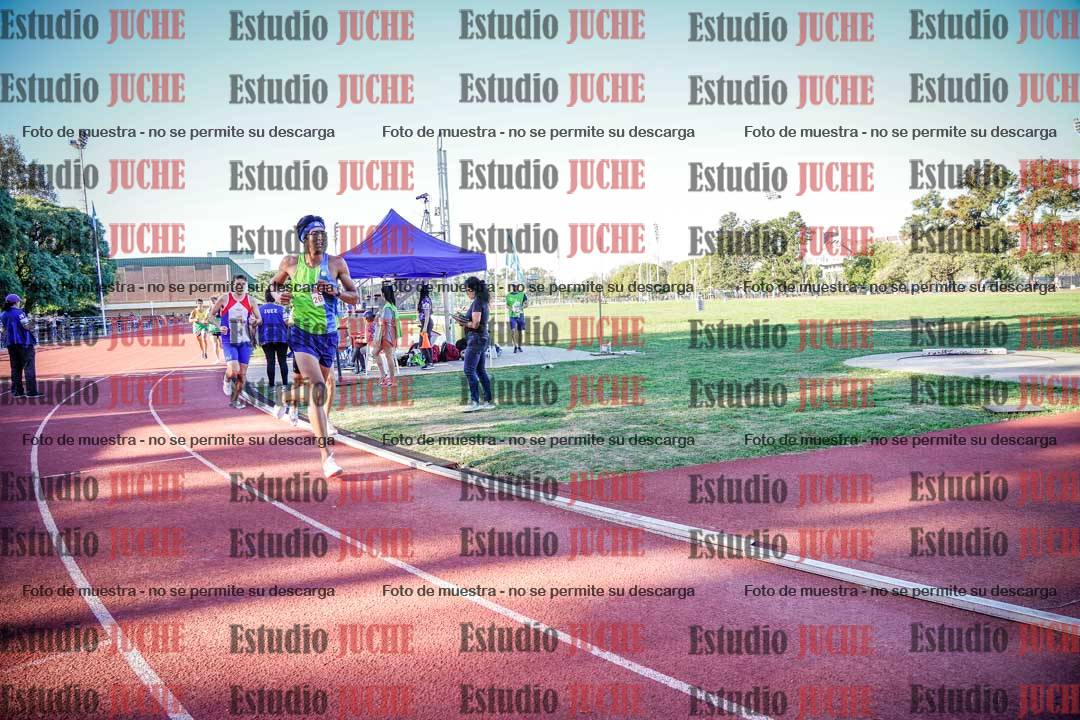 Fotos de los 3000 m llanos de varones