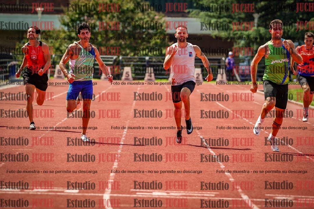 Fotos de los 200 m llanos de varones
