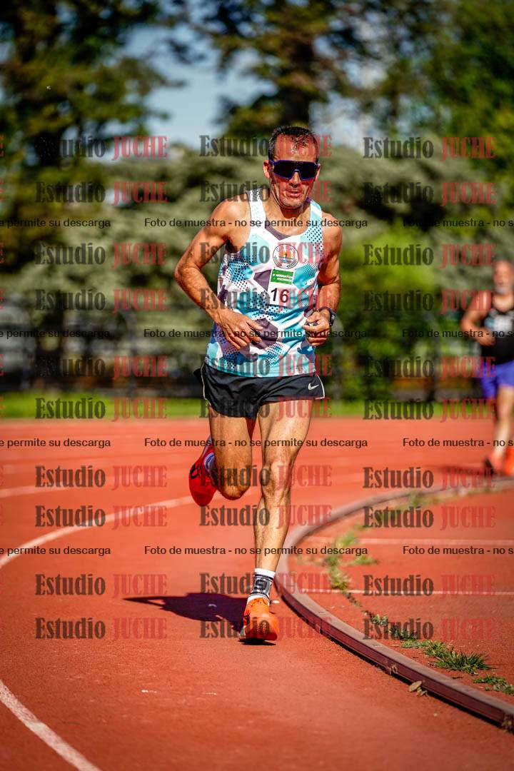 Fotos de los 5000 m llanos de mujeres y varones