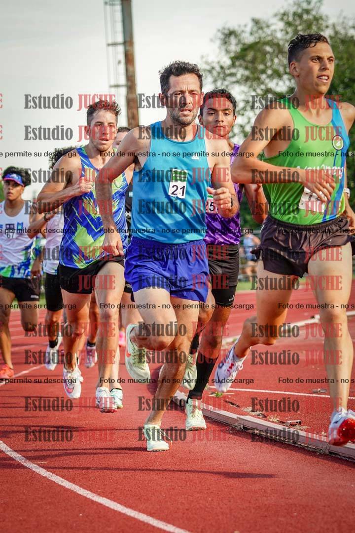 Fotos de los 1500 m llanos de varones