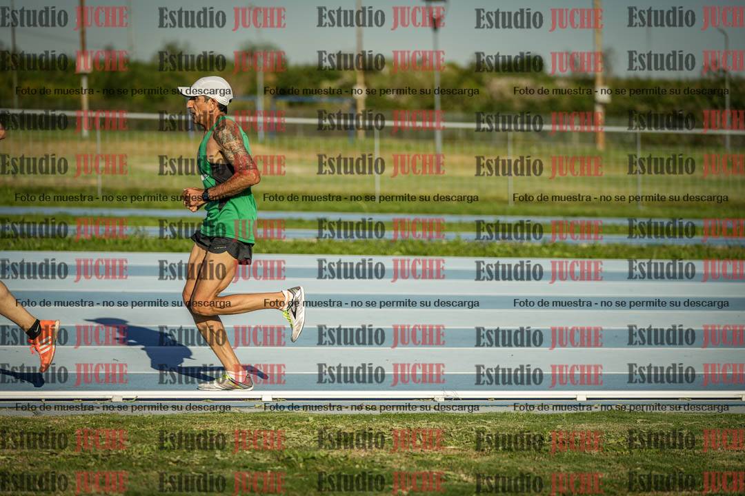 Fotos de los 3000 m llanos de varones