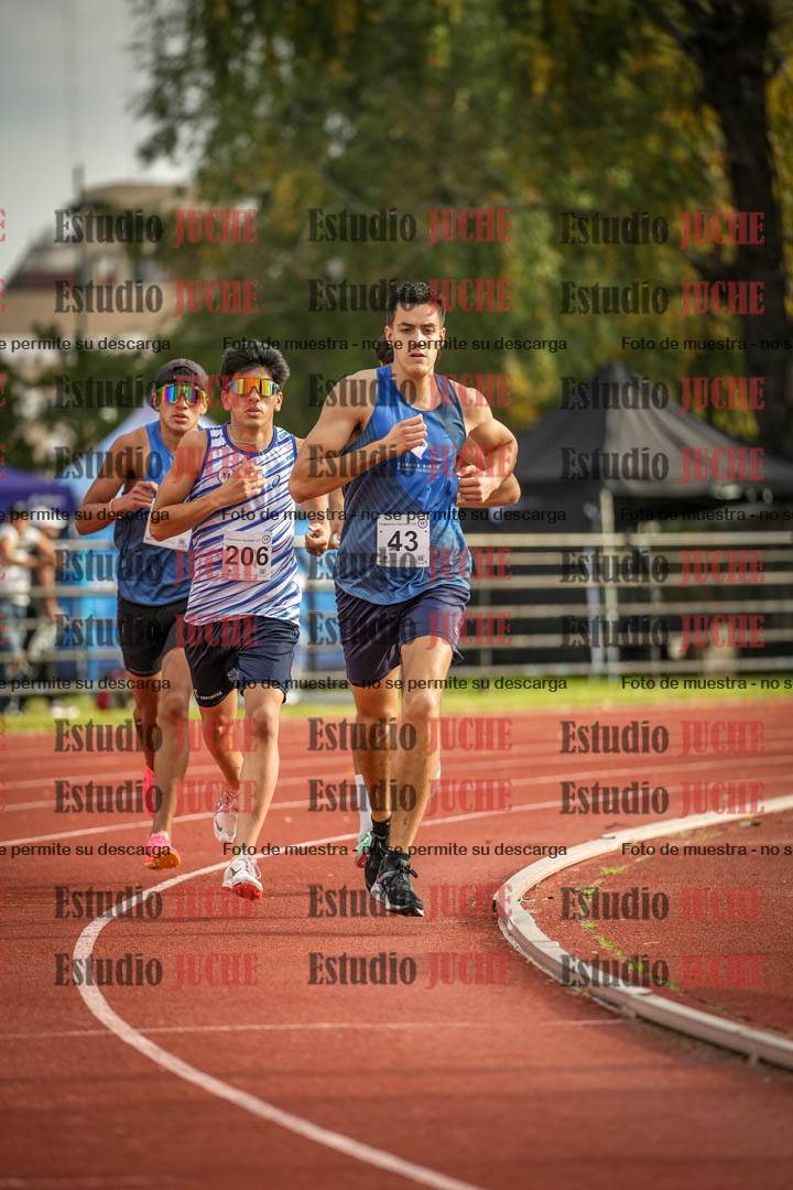Fotos de los 1500 m llanos de varones - decatlón 10