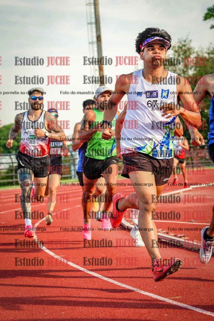 Fotos de los 1500 m llanos de varones