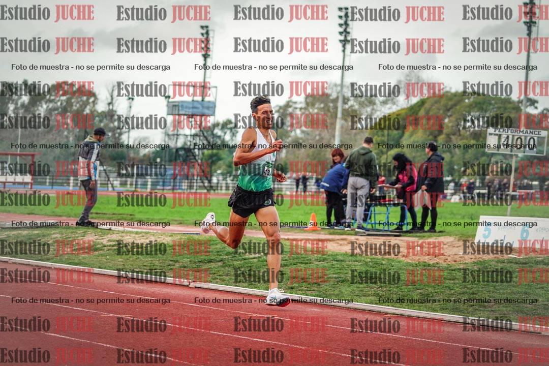 Fotos de los 3000 m llanos de varones