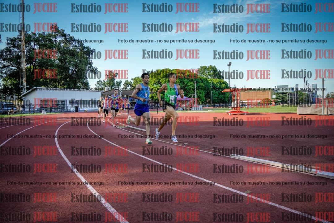 Fotos de los 1500 m llanos de varones