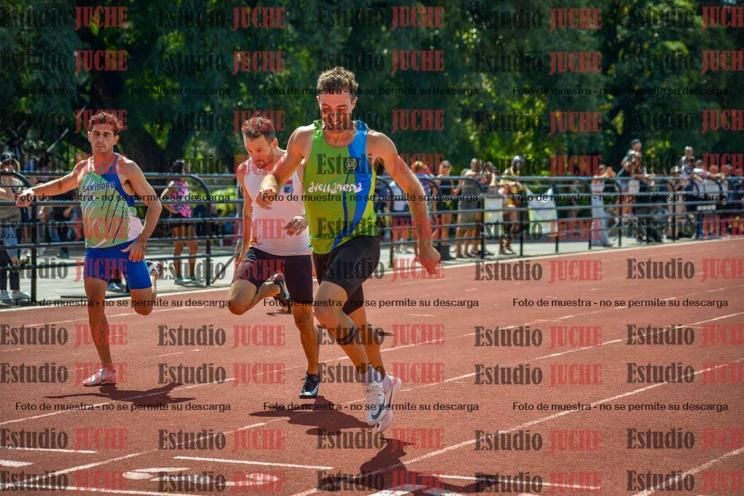 Fotos de los 200 m llanos de varones