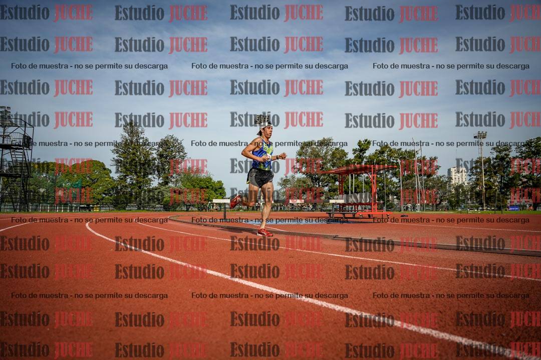 Fotos de los 3000 m llanos de varones