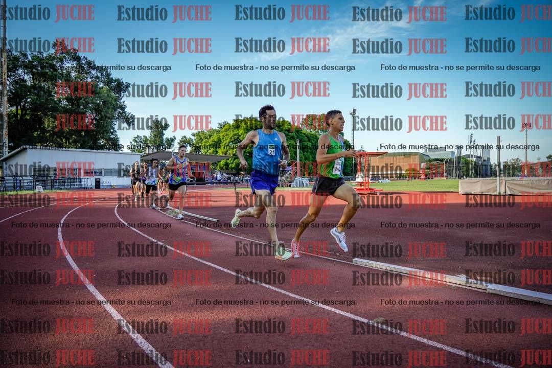 Fotos de los 1500 m llanos de varones