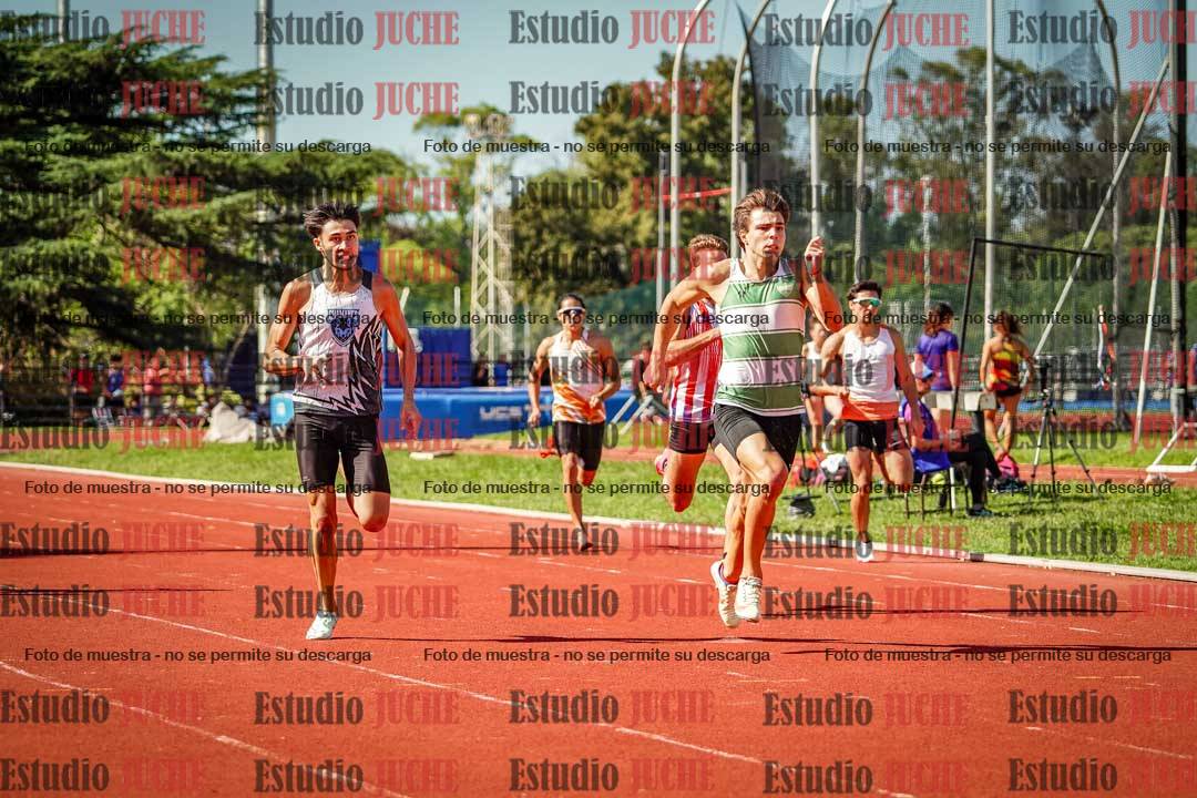 Fotos de los 400 m llanos de varones