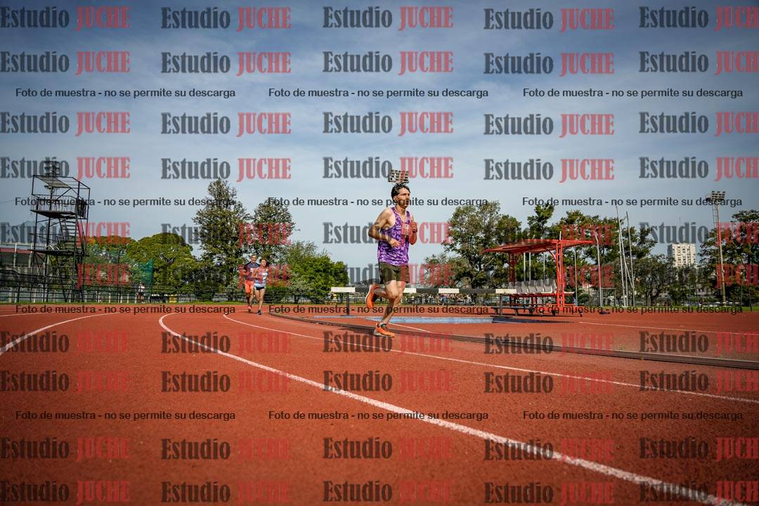 Fotos de los 3000 m llanos de varones