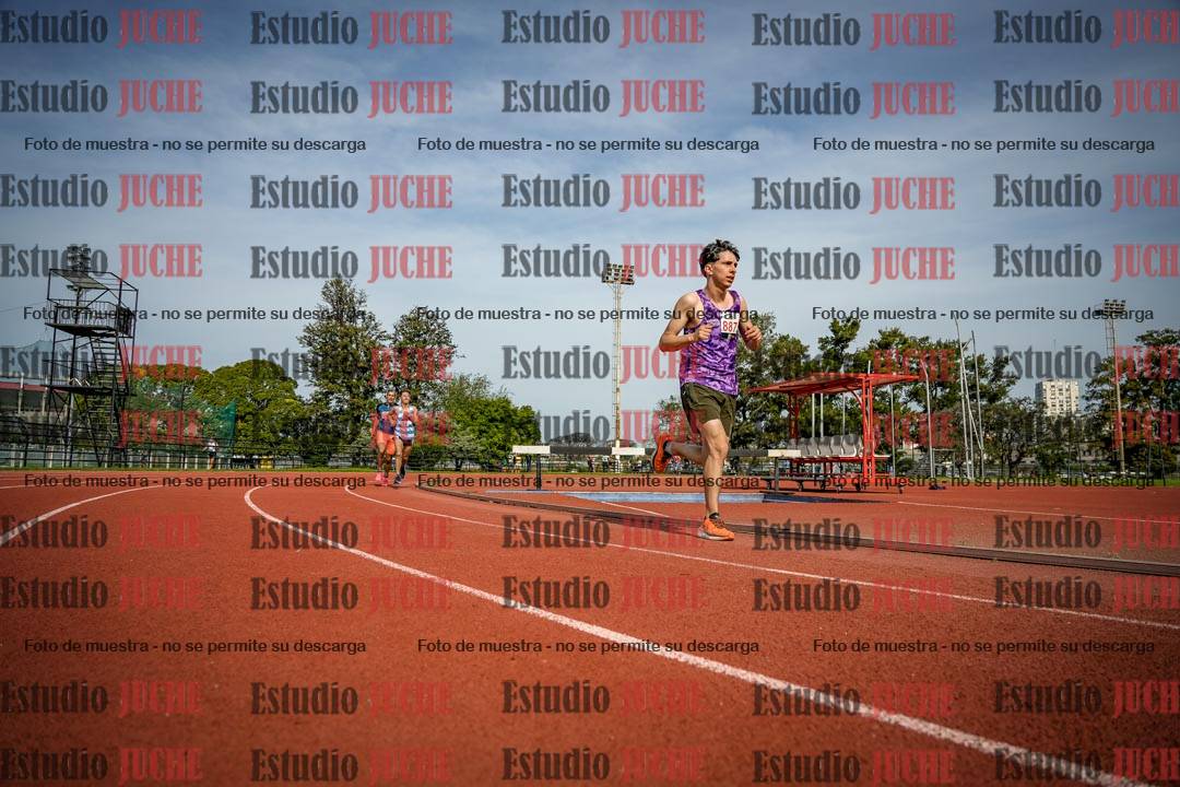 Fotos de los 3000 m llanos de varones