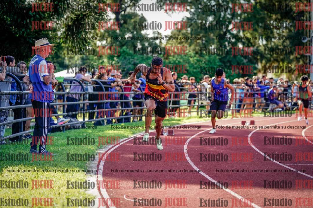Fotos de los 400 m de varones
